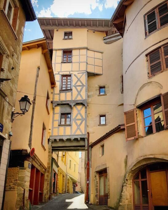 Bel Appartement, 2 Chambres, Centre