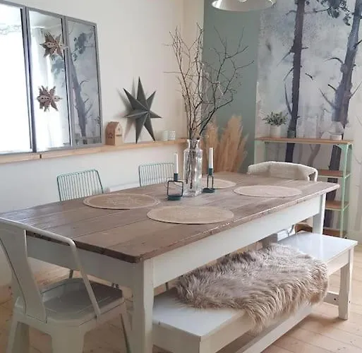 Bel Appartement, 2 Chambres, Centre Ville