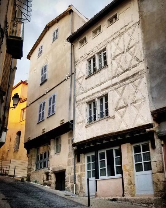 Bel Appartement, 2 Chambres, Centre