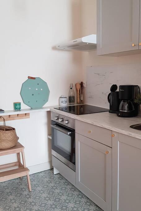 Bel Appartement, 2 Chambres, Centre * Thiers